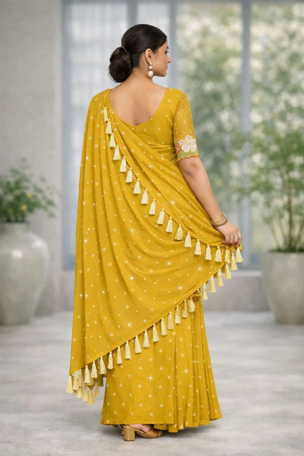 Yellow Georgette Bollywood Saree - Casual (Regular Sari) (Free Size) view 2