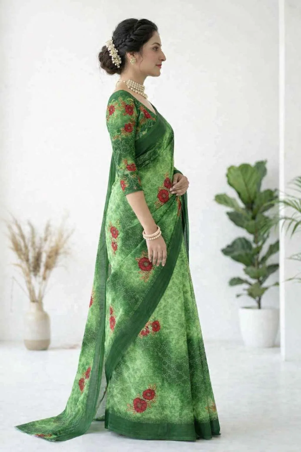 Green Georgette Bandhani Saree (Regular Sari) view 4